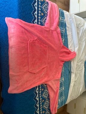 Plush Hooded Poncho Sweater - Pink